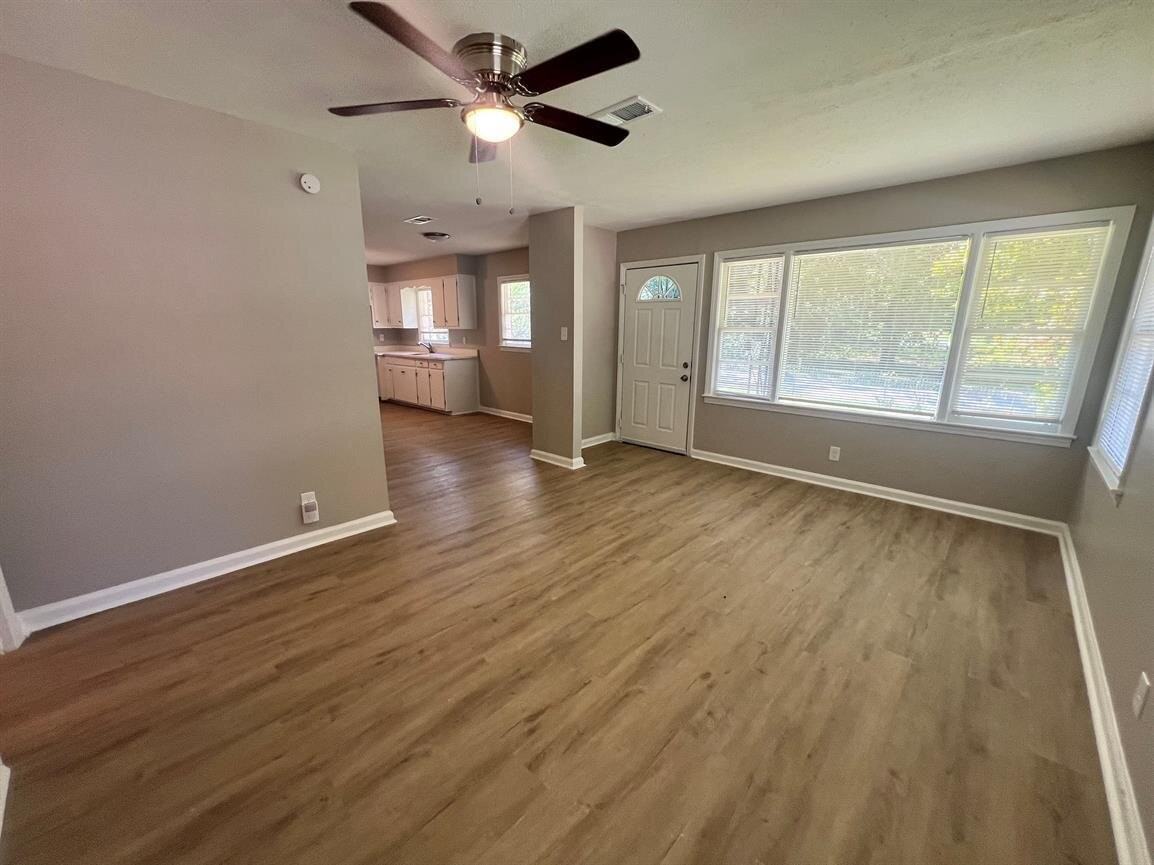 4407 Pate Dr - Photo 3 of 12