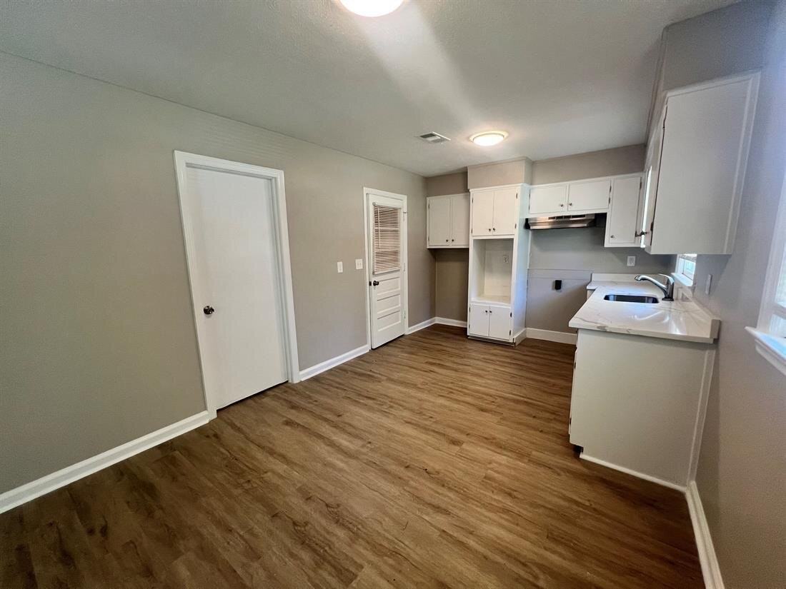 4407 Pate Dr - Photo 4 of 12