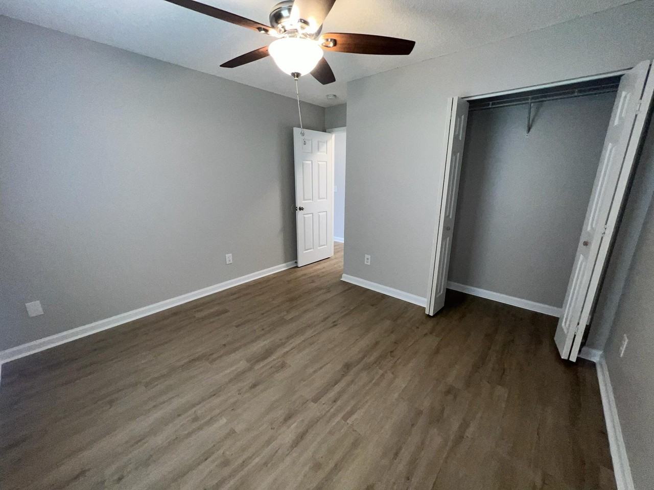 6048 Buxton Dr - Photo 7 of 15