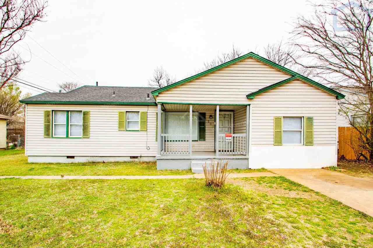 2206 Nw 19th St - Photo 4 of 50
