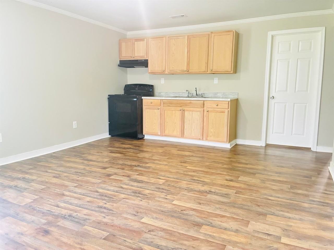 505 Martin St - Photo 4 of 22