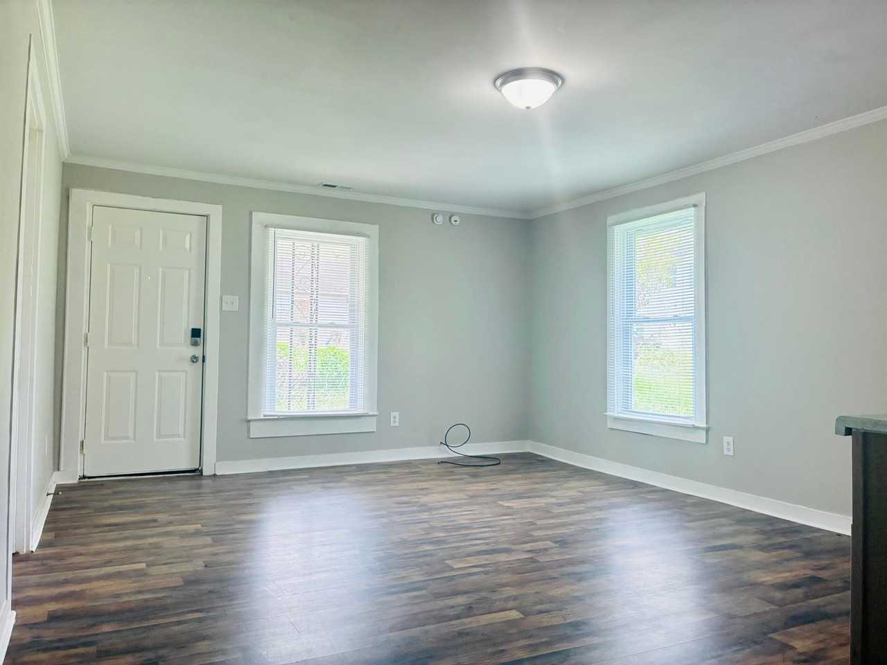 505 Martin St - Photo 5 of 22
