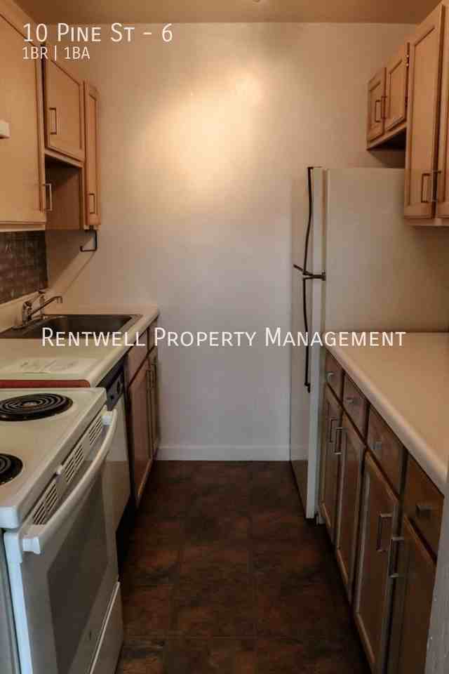 10 Pine St #6 - Photo 3 of 16