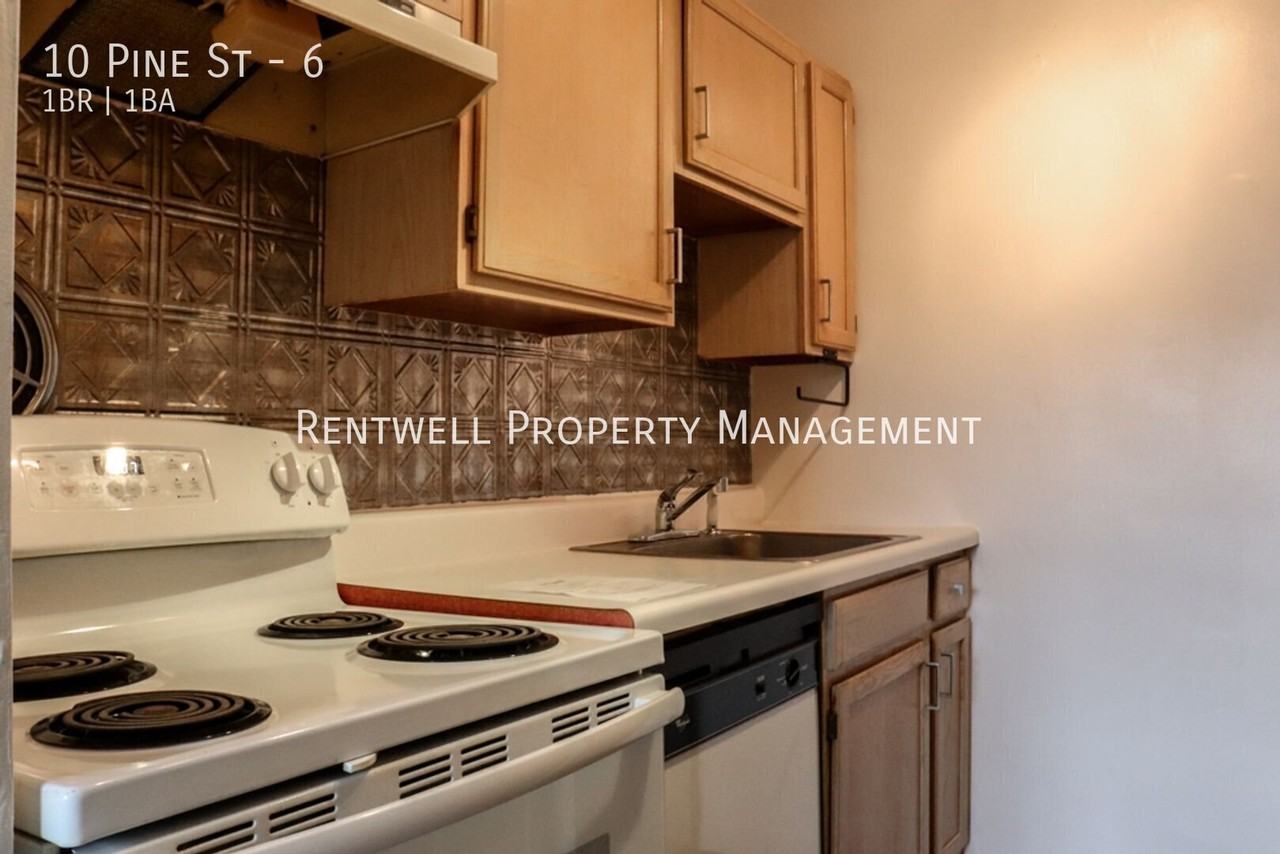 10 Pine St #6 - Photo 4 of 16