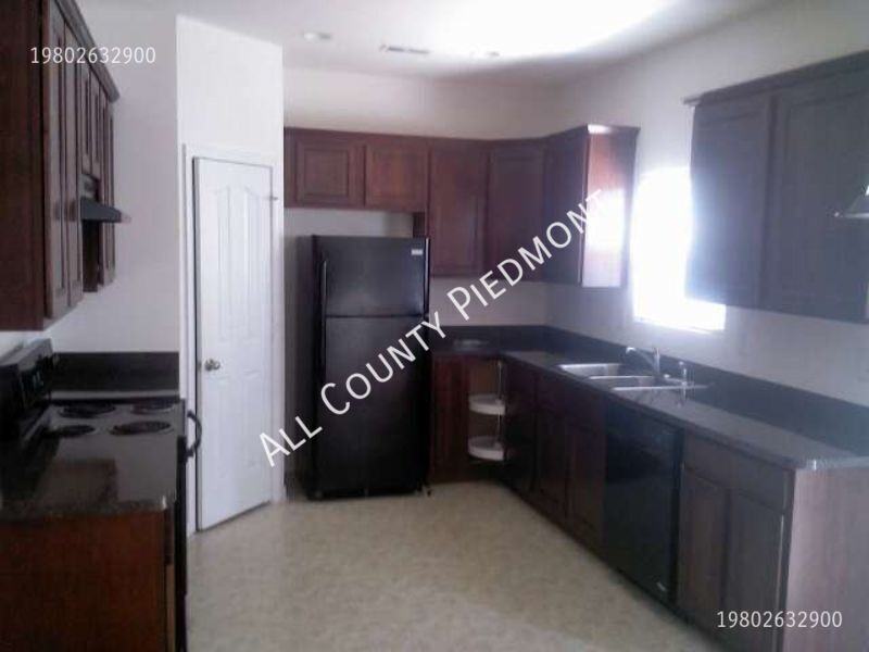 12903 Russborough Ct - Photo 4 of 6