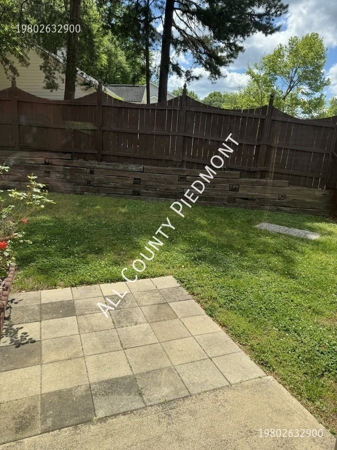 14207 Greenstone Ct - Photo 6 of 9