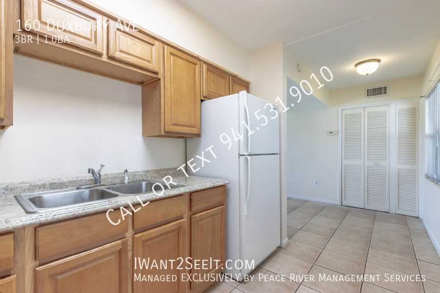 160 Duxbury Ave - Photo 7 of 15