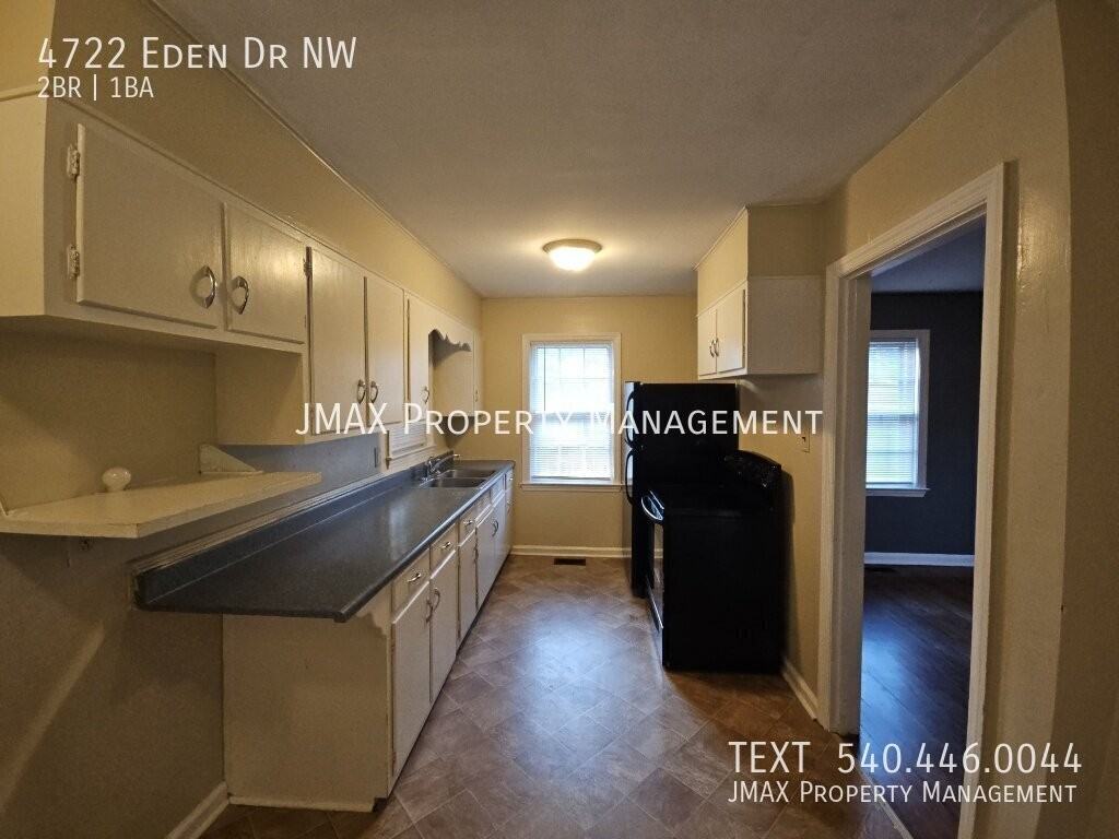 4722 Eden Dr Nw - Photo 4 of 10