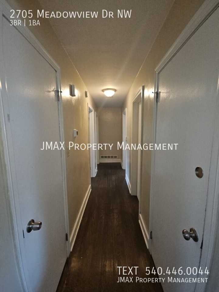 2705 Meadowview Dr Nw - Photo 6 of 15