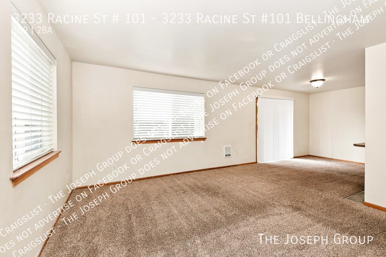 3233 Racine St - Photo 2 of 17
