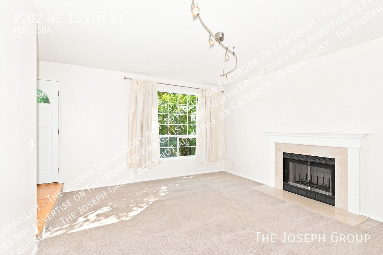 9202 Ne 155th St - Photo 2 of 17