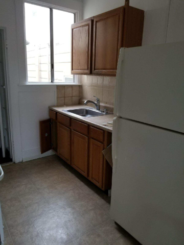 4 College Ave - Photo 3 of 13
