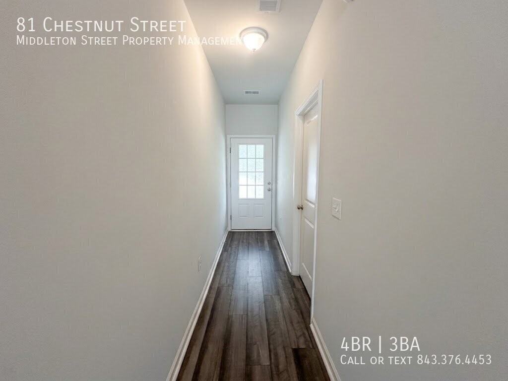 81 Chestnut St - Photo 2 of 26