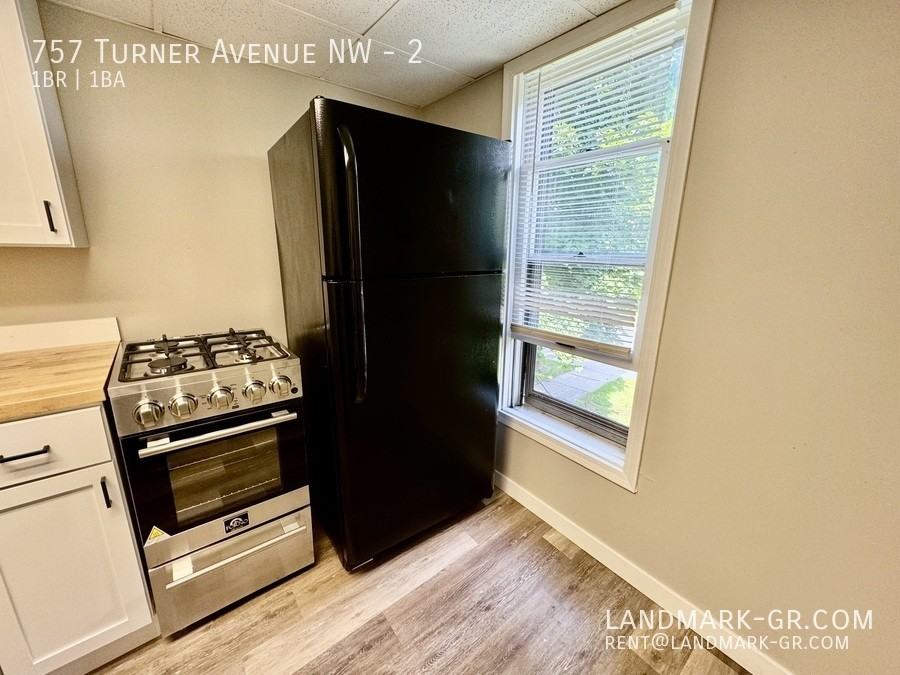 757 Turner Ave Nw #2 - Photo 2 of 14