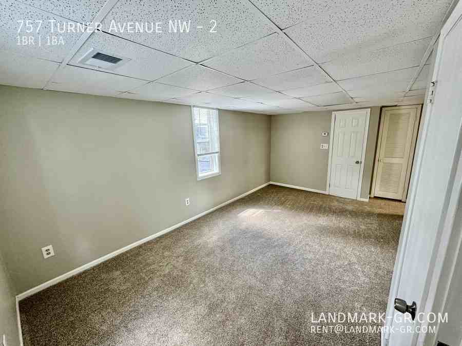 757 Turner Ave Nw #2 - Photo 6 of 14