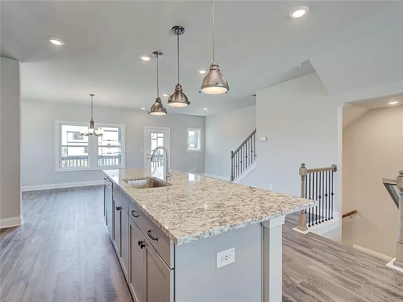 514 Hampton Xing - Photo 5 of 29