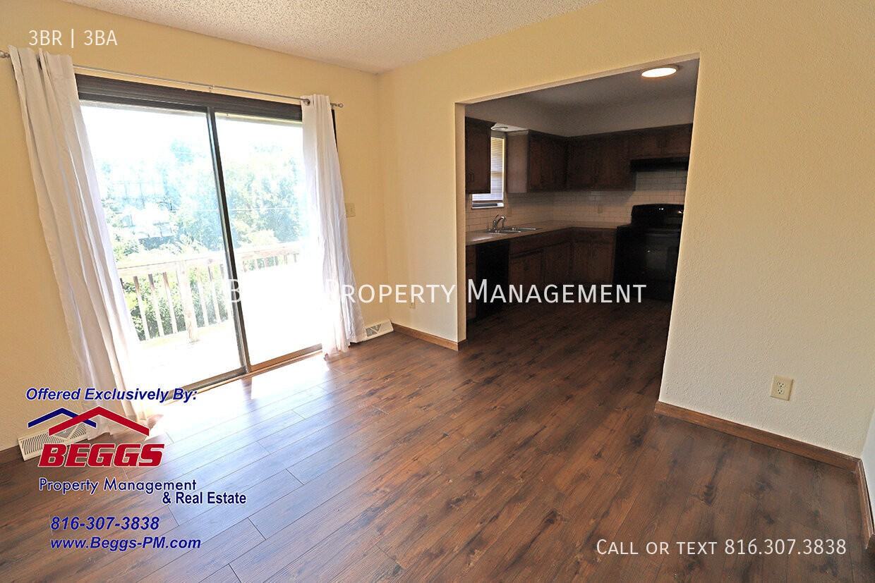 1221 Broadmore Ln - Photo 5 of 17