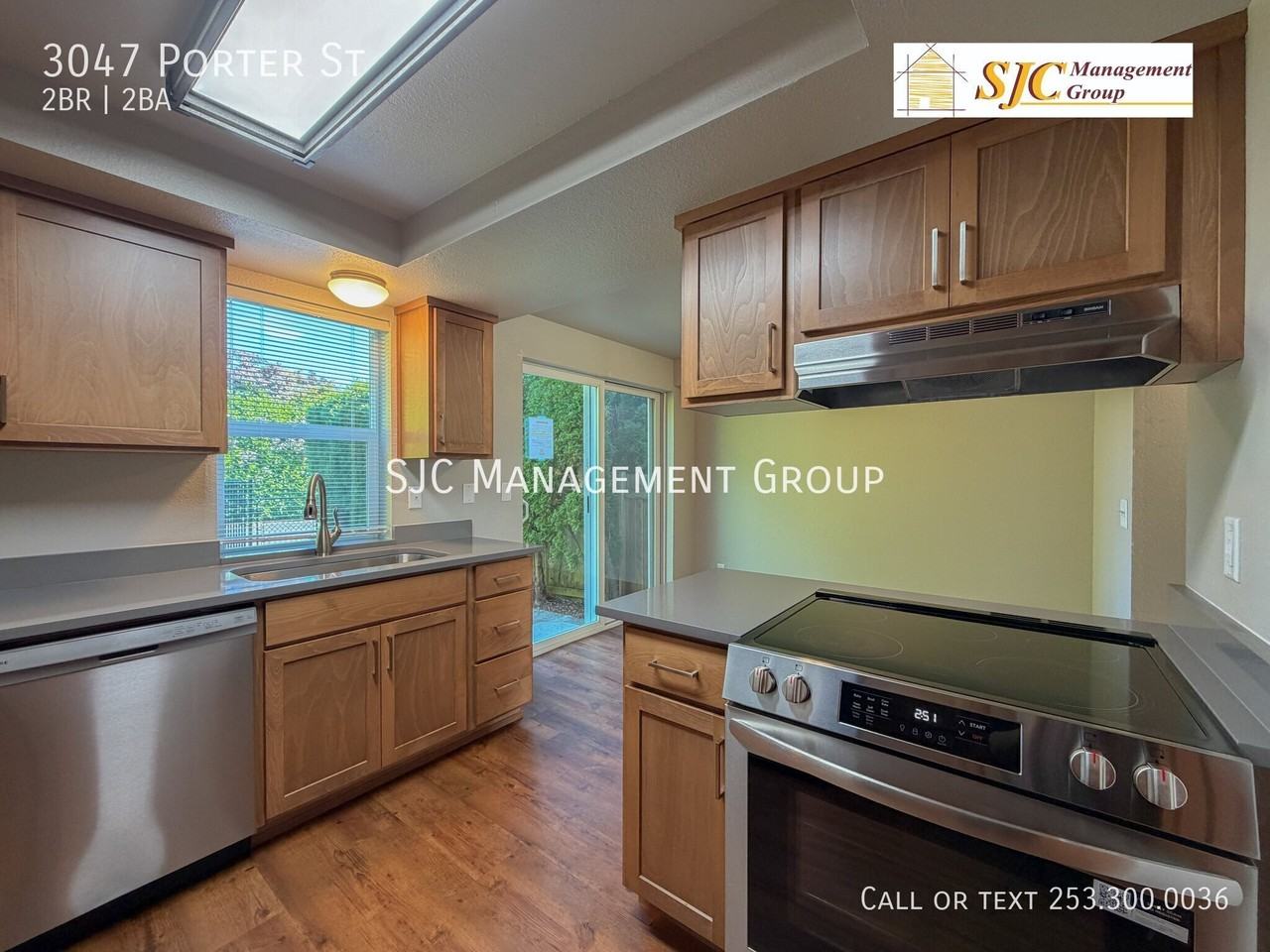 3047 Porter St - Photo 7 of 19