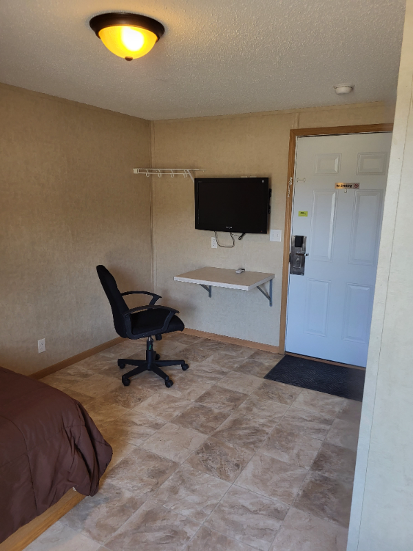 31 Keenans Way #6 - Photo 2 of 8