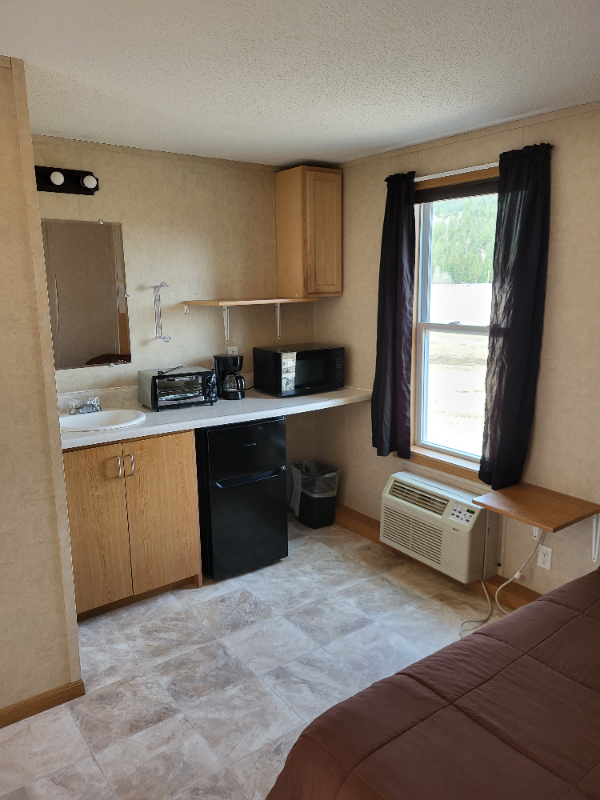 31 Keenans Way #6 - Photo 5 of 8