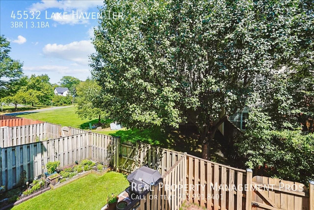 45532 Lake Haven Ter - Photo 5 of 34
