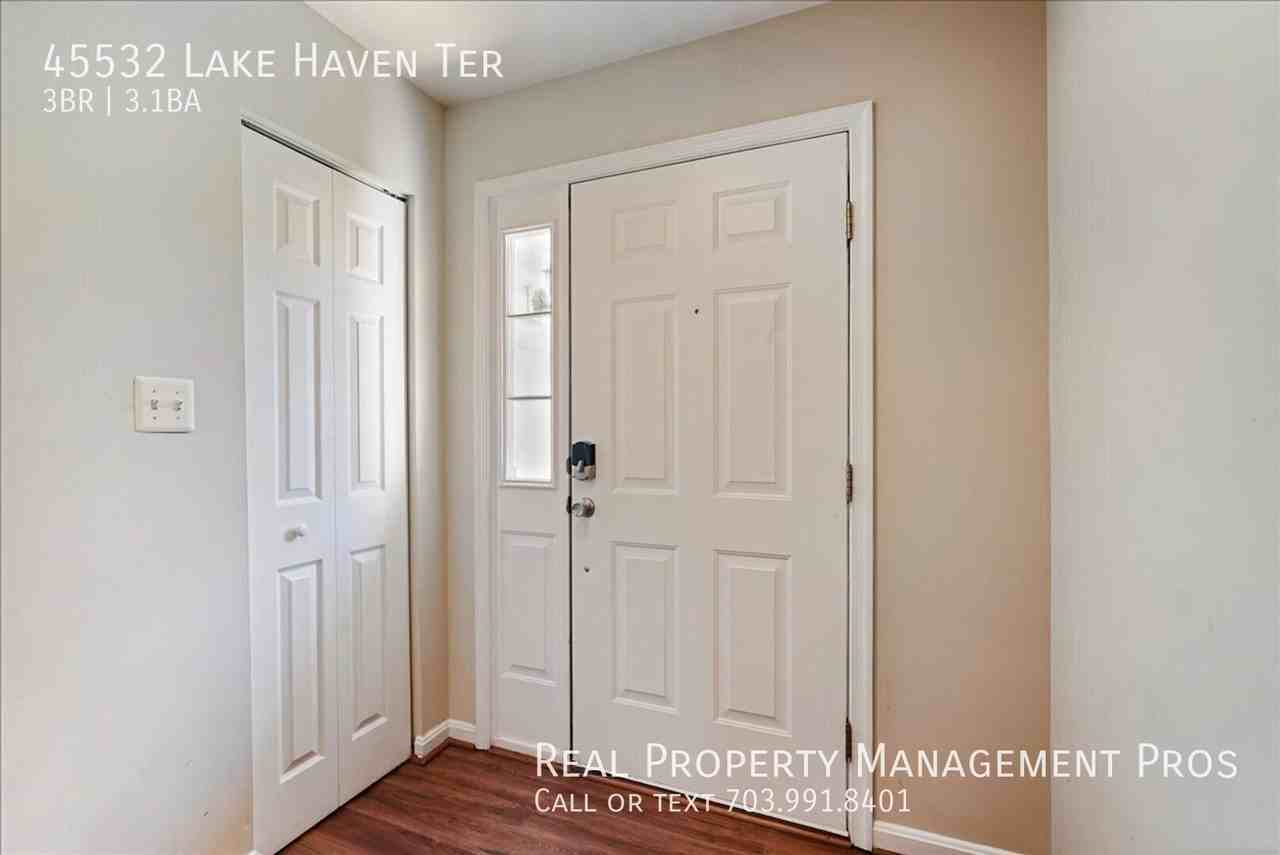 45532 Lake Haven Ter - Photo 6 of 34