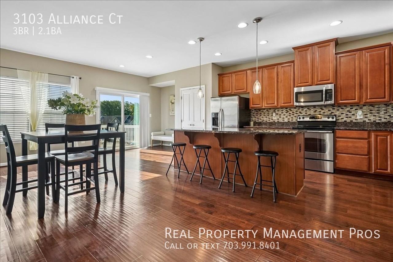 3103 Alliance Ct - Photo 5 of 23