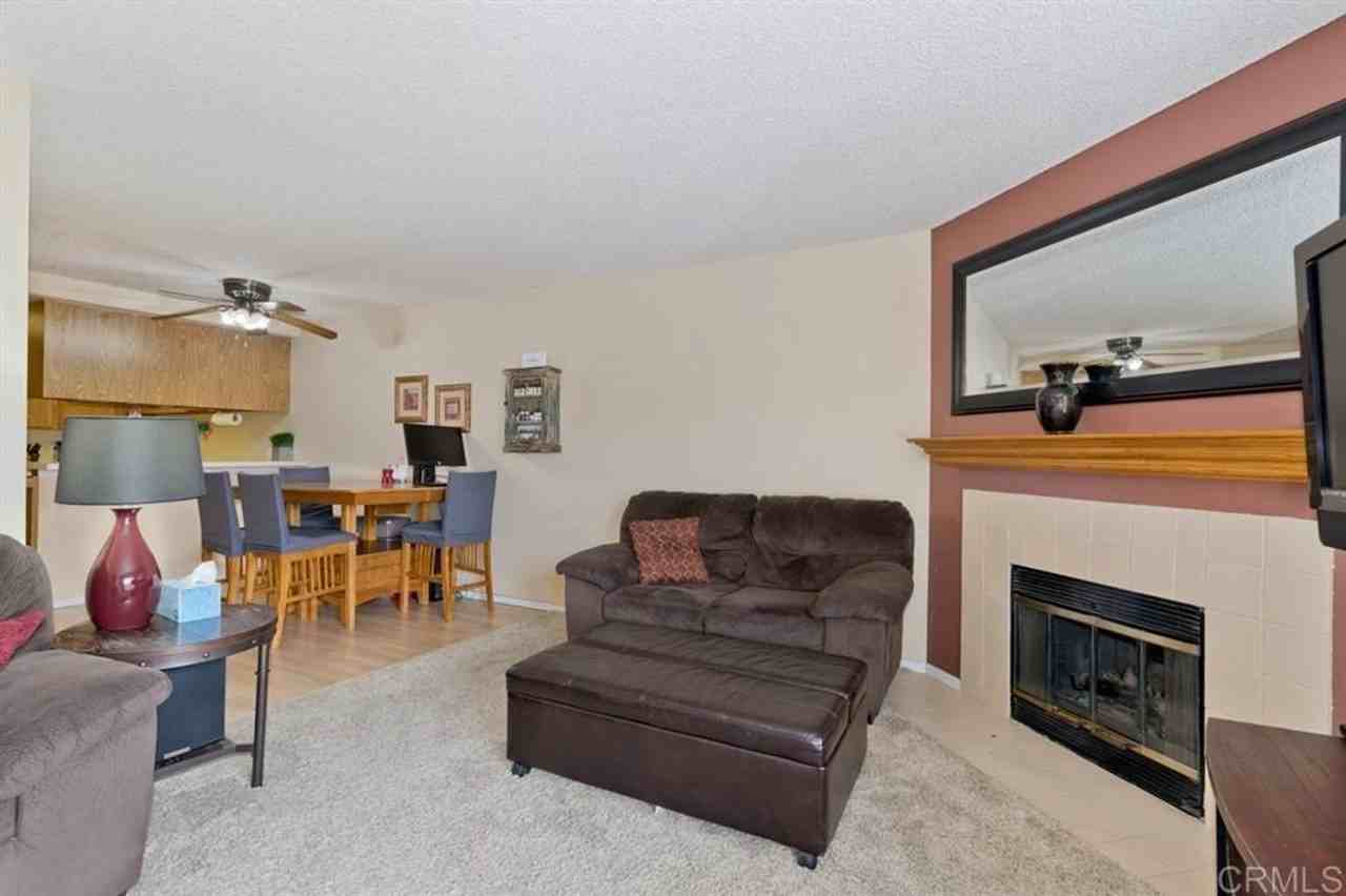 10235 Bell Gardens Dr #2 - Photo 3 of 18
