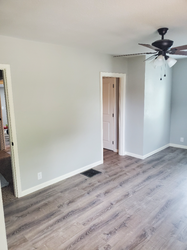229 3rd Ave - Photo 7 of 29