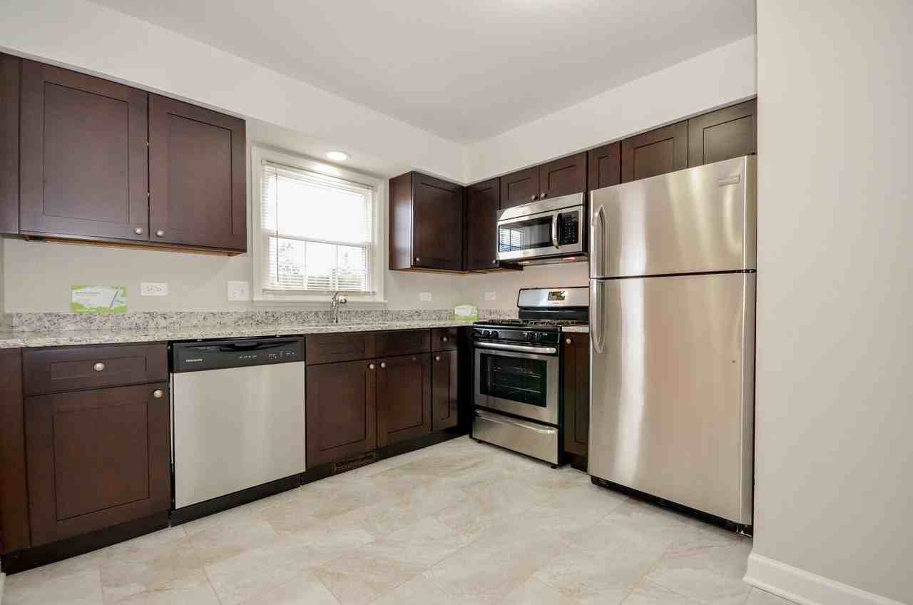 3029 Lynn Ct #D - Photo 3 of 19