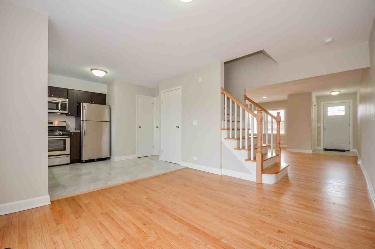 3029 Lynn Ct #D - Photo 5 of 19