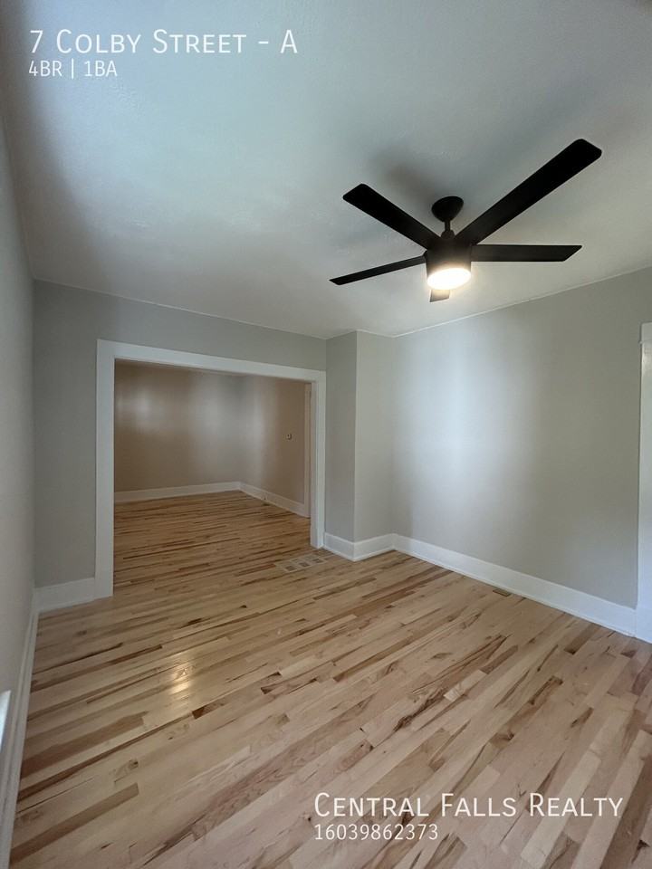 7 Colby St #A - Photo 4 of 15