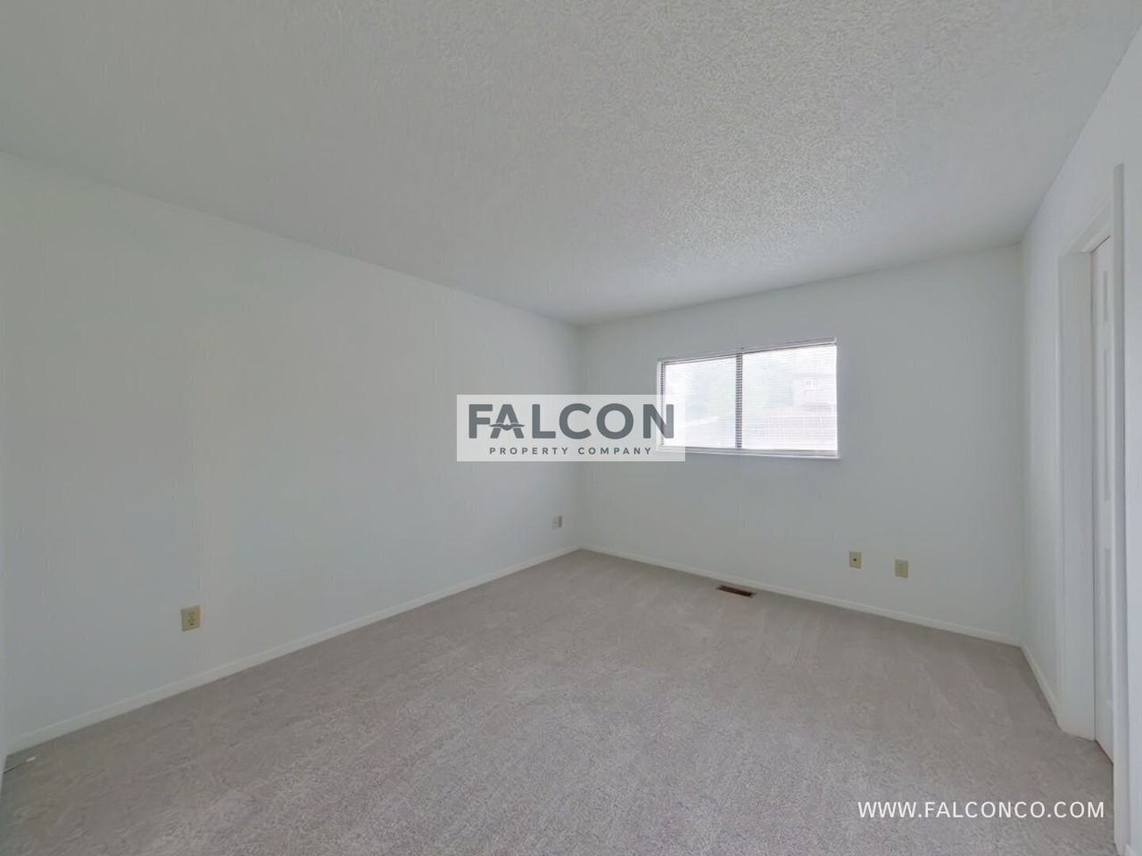 2114 Shawnee Dr - Photo 7 of 13