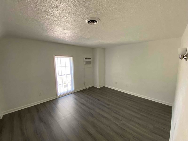13 Anderson St #15B - Photo 5 of 23
