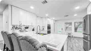 featured image of 902 Lodosa Dr