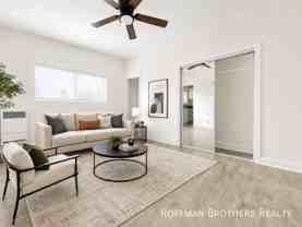 979 S Oxford Ave #201 - Photo 1 of 1