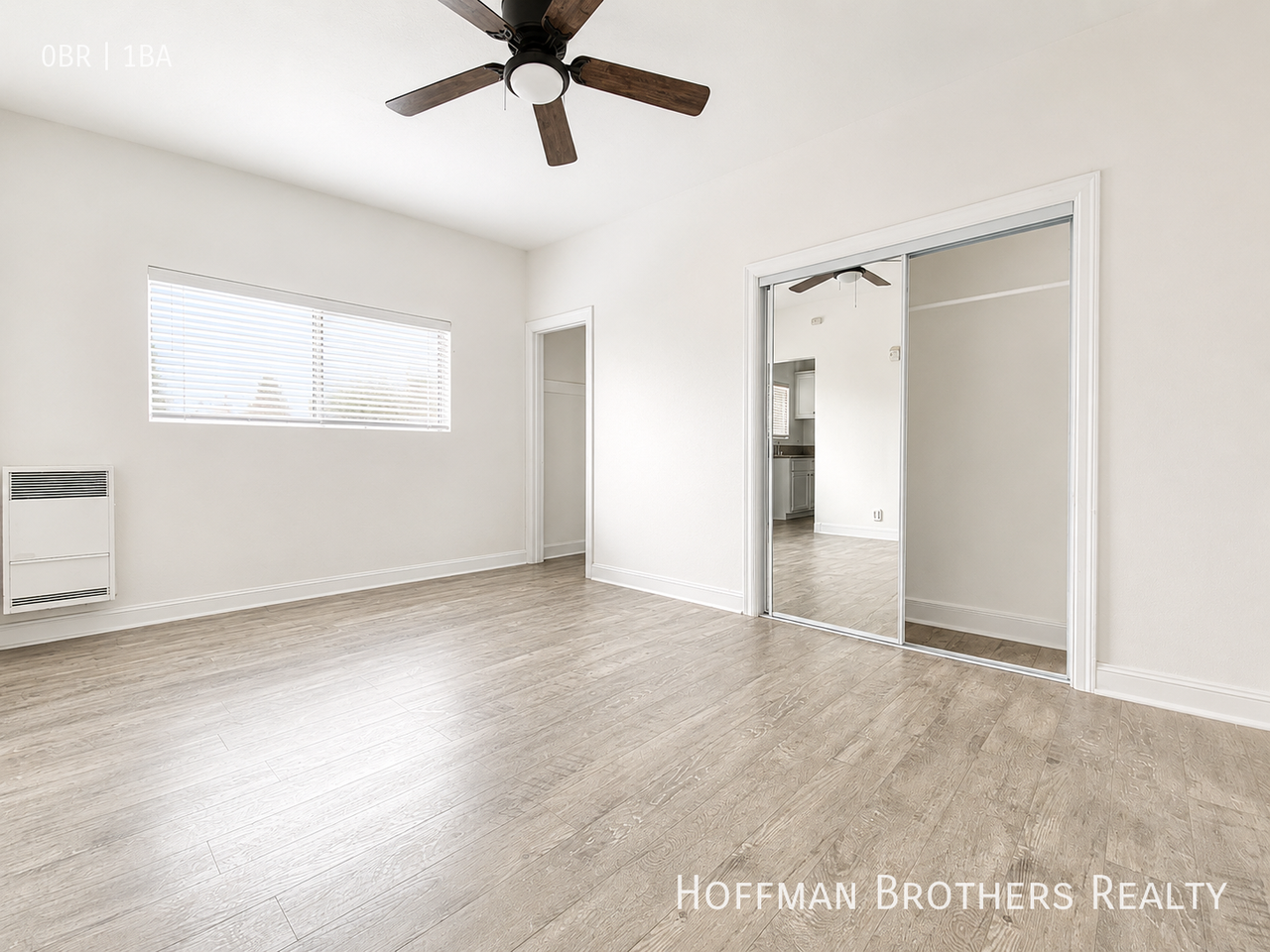 979 S Oxford Ave #201 - Photo 3 of 5
