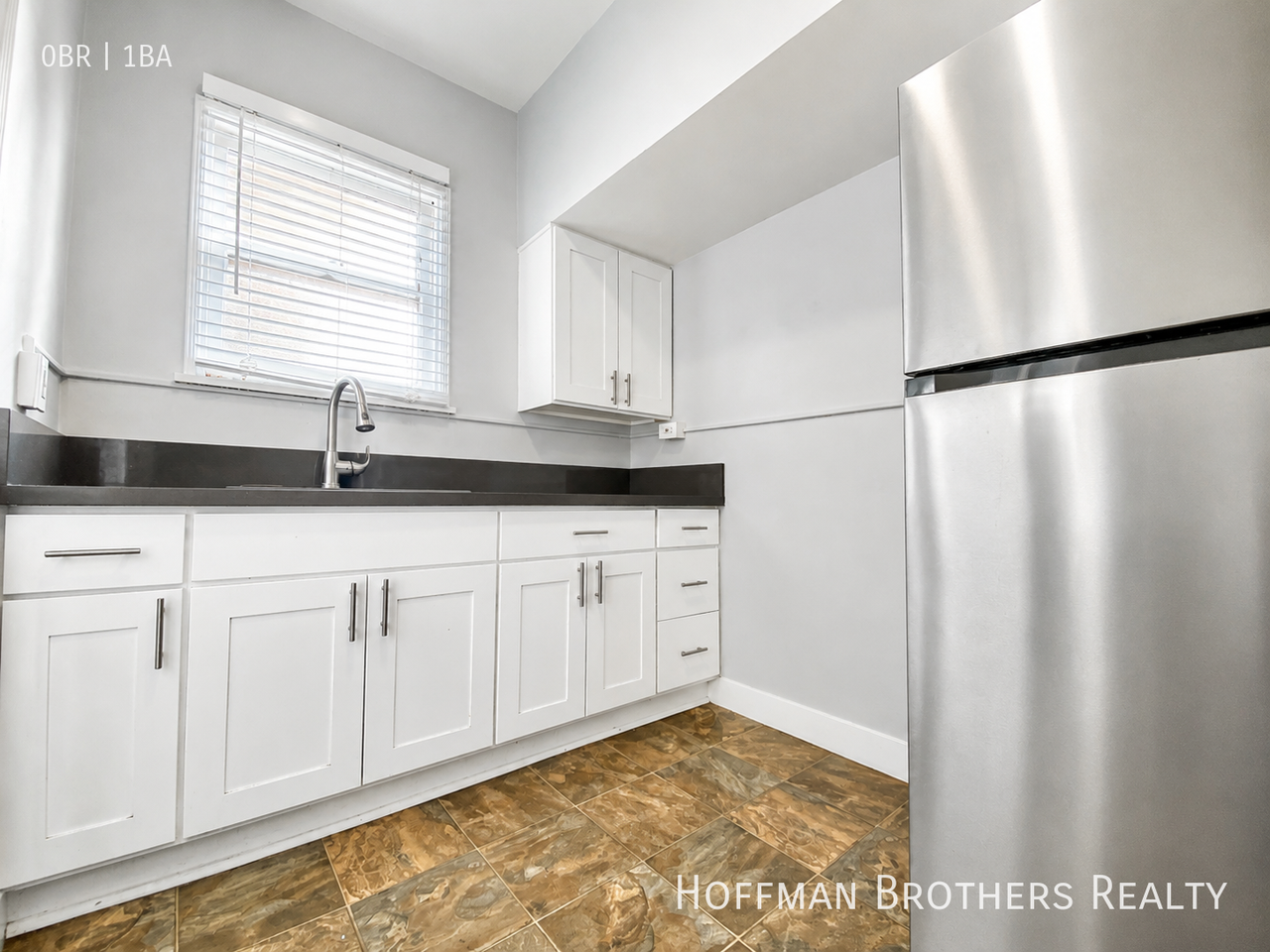 1129 S Westmoreland Ave #3-4 - Photo 2 of 7