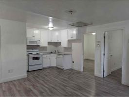featured image of 812 N St #B