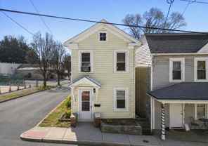 223 Baker St - Photo 1 of 1
