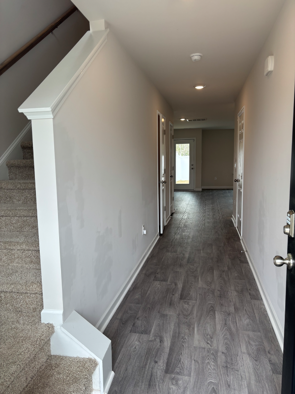 2503 Gracie Ln - Photo 7 of 18