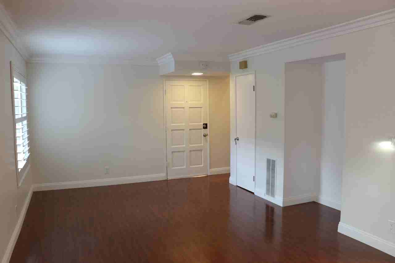 5635 E Avenida De Vinedos - Photo 2 of 20