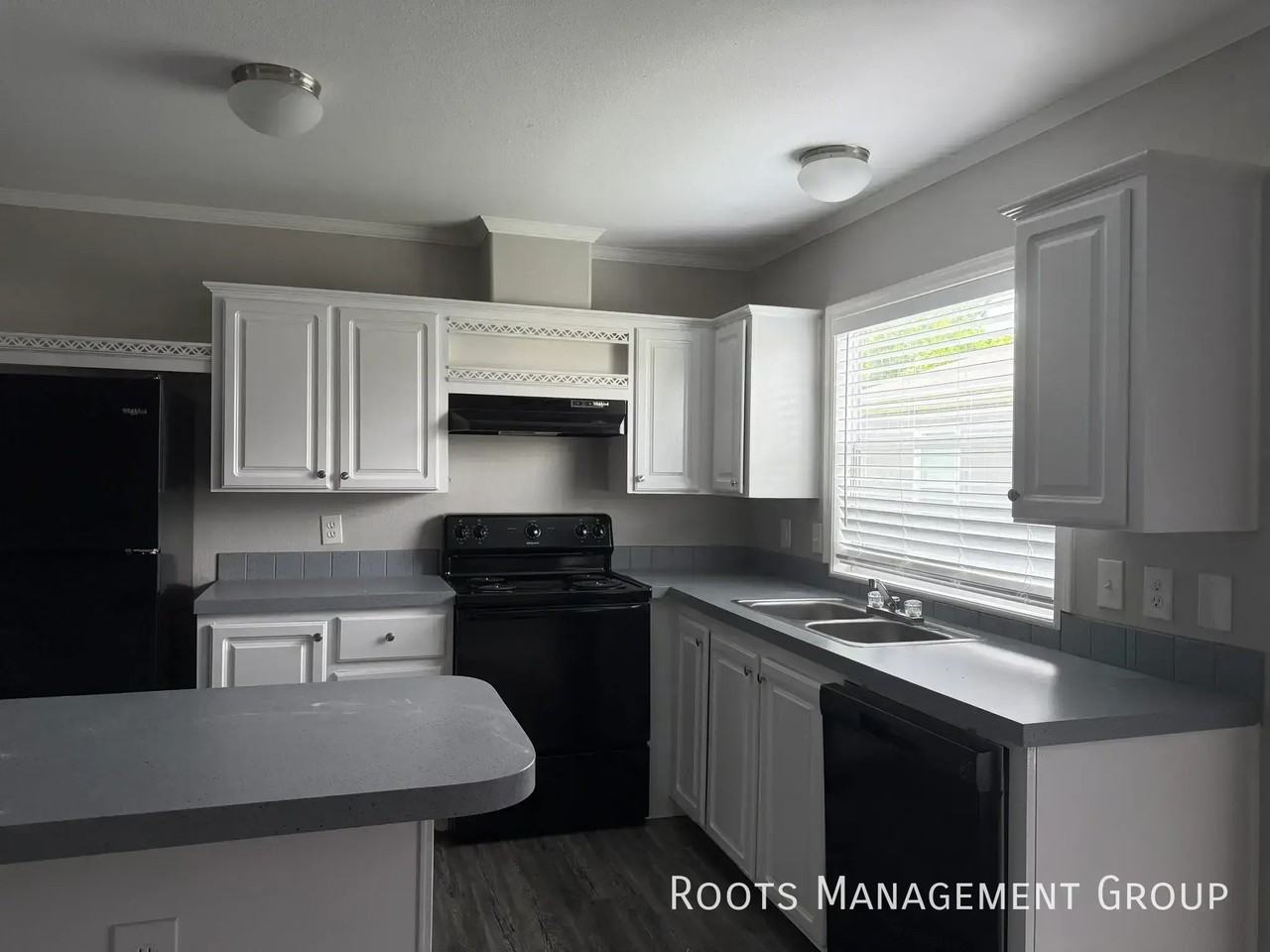 16122 Maladi Dr #16122M - Photo 2 of 19