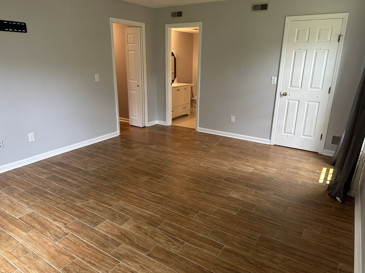 3023 Stratford Ct - Photo 7 of 19