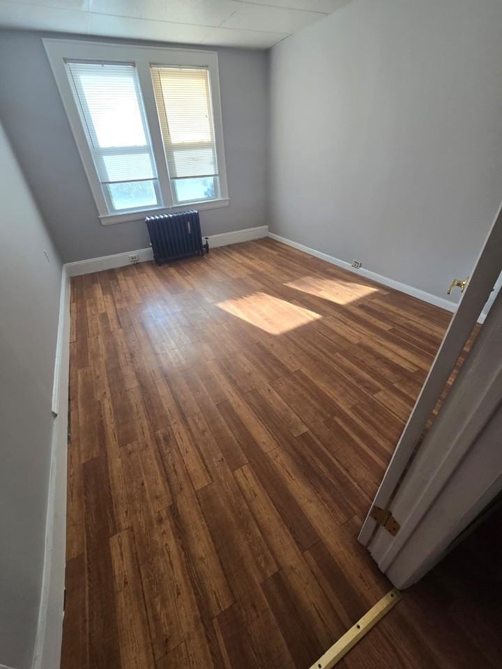 118 Washington Ave #1 - Photo 3 of 8