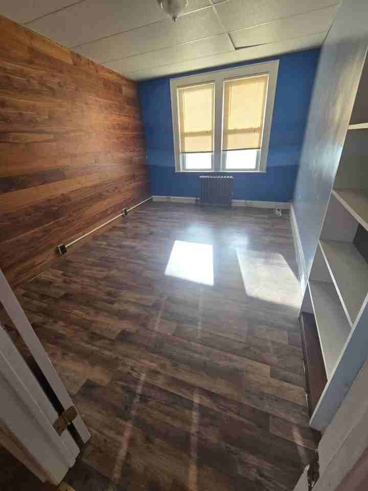 118 Washington Ave #1 - Photo 4 of 8
