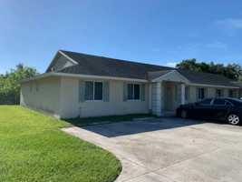 featured image of 1661 Se Lennard Rd