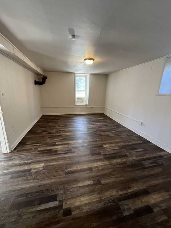 4 Main St #1 - Photo 7 of 8