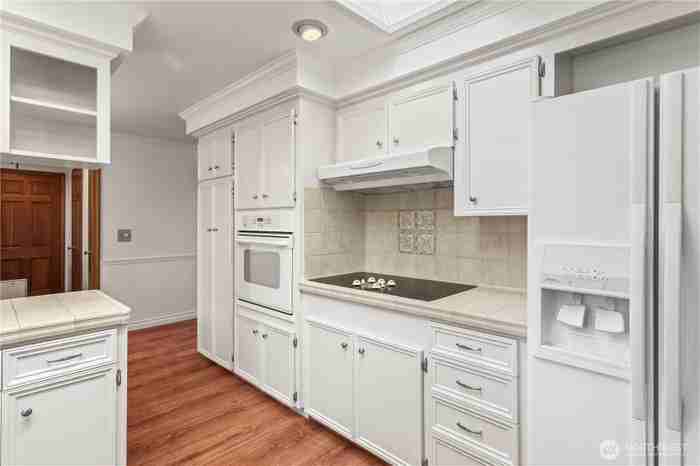 7612 64th Ave W - Photo 6 of 20