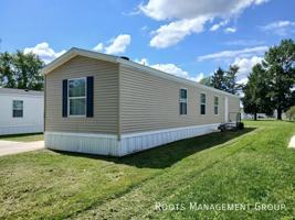 featured image of 38 Sycamore St #38